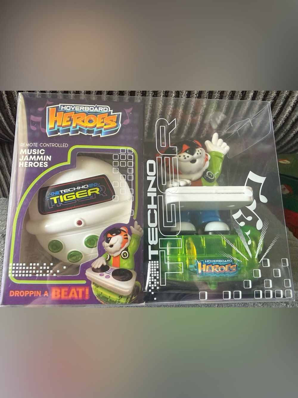 New Techno Tiger Remote Controlled Figure Music Jamming Heroes Toy